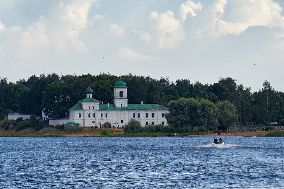 Мирожский монастырь
