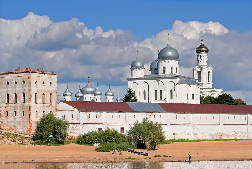Юрьев монастырь