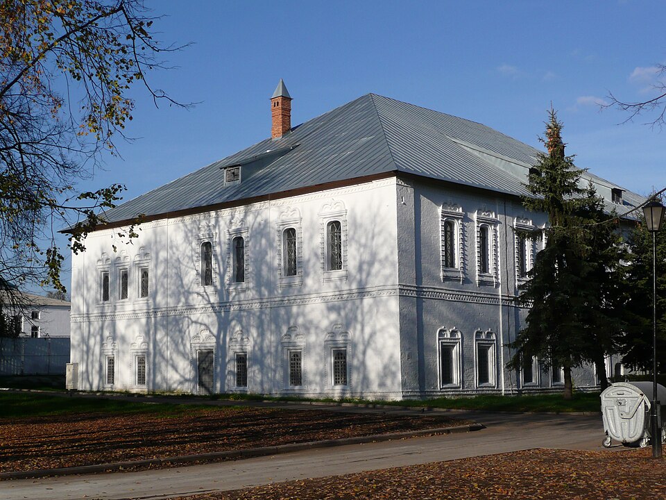Митрополичьи палаты