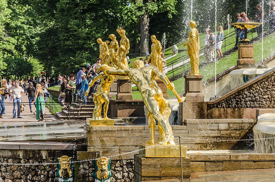 Большой каскад Петергофа