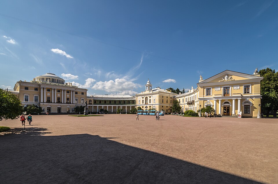 Павловский дворец