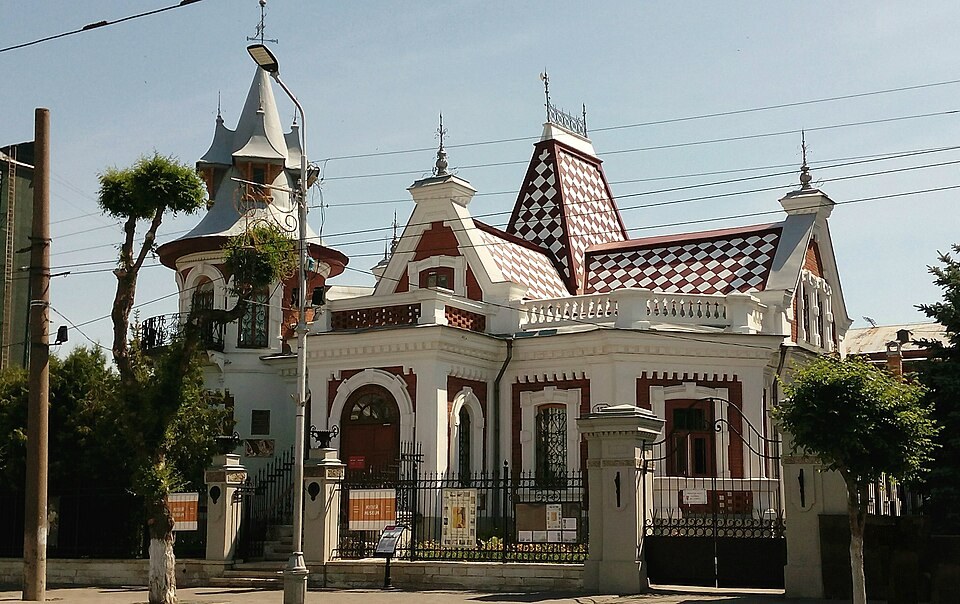 Особняк Клодта и Детская картинная галерея